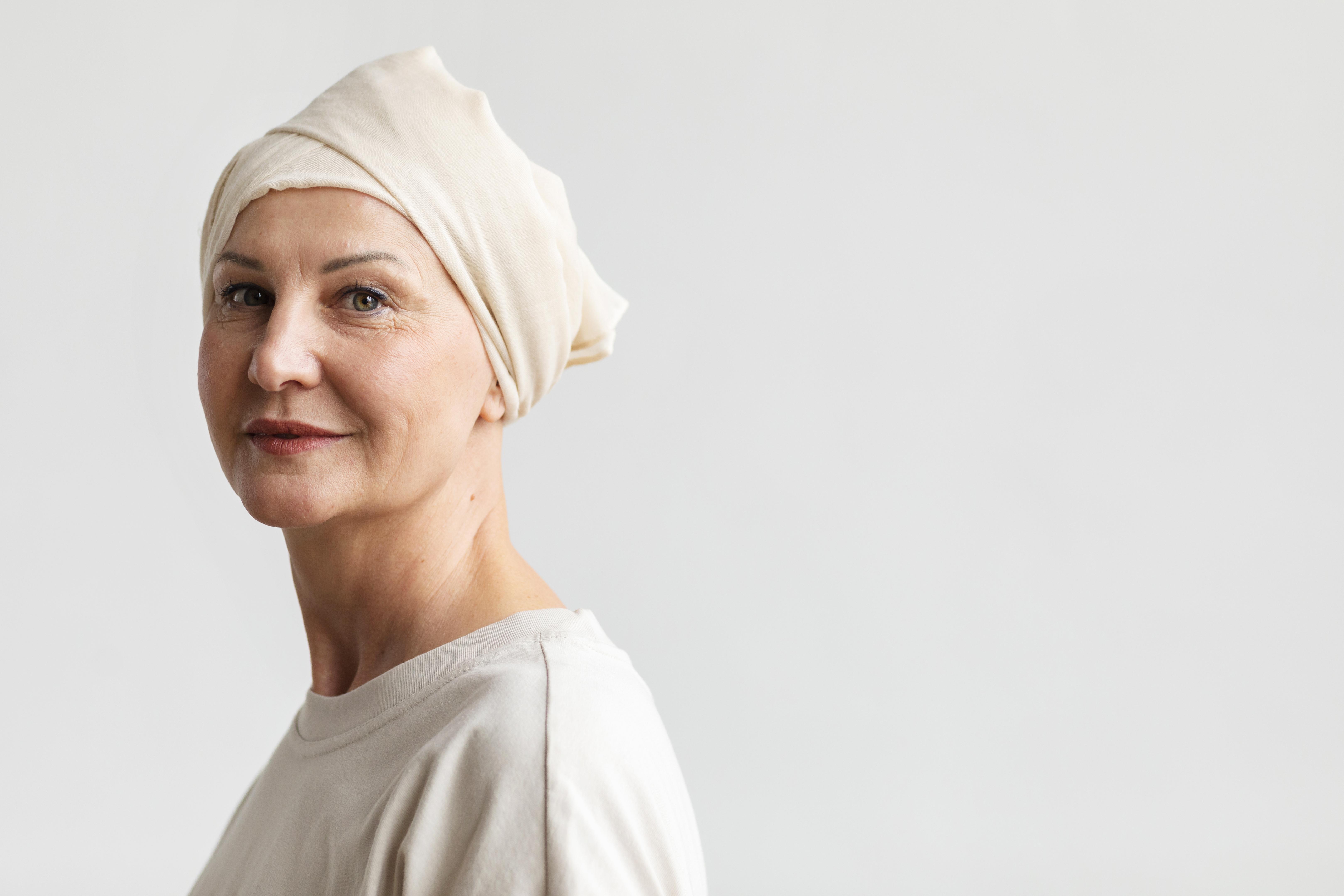 Portret kobiety w wieku 45-74 lata - ścieżka programu profilaktyki NFZ